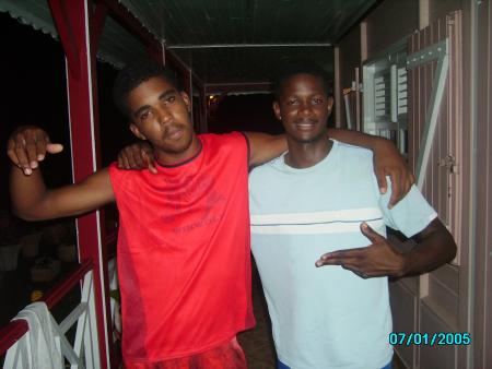 moi aka ti maka ou sizzla et RV aka vaux